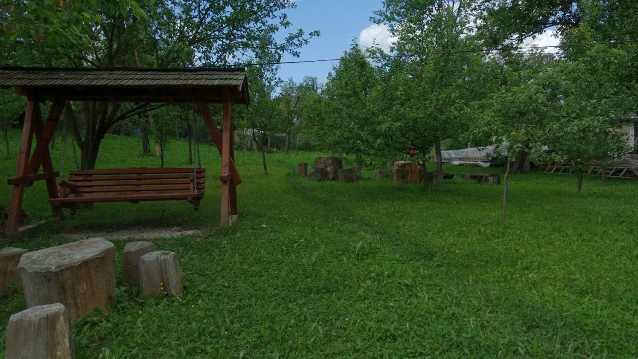 Pensjonat Breb 418, Casa Opris Zewnętrze zdjęcie