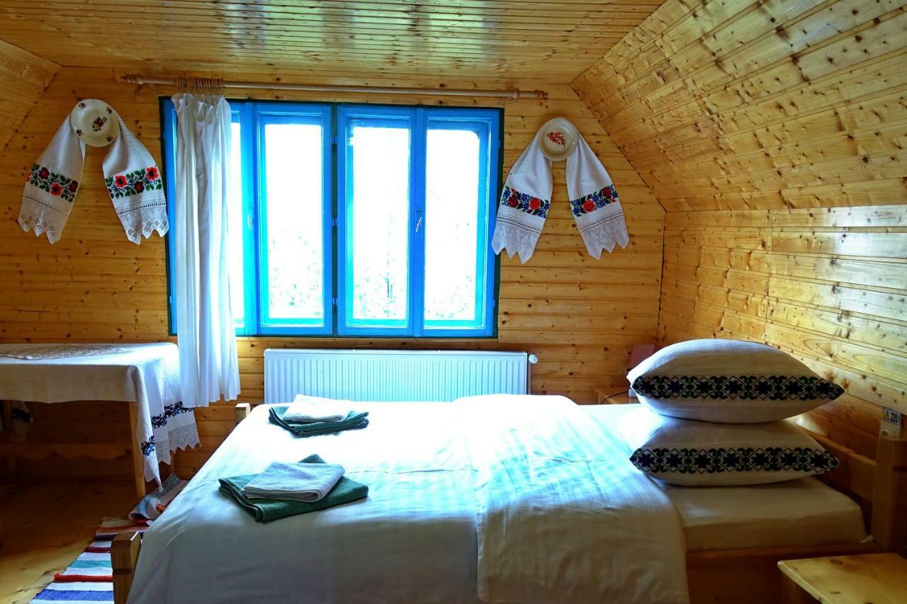 Pensjonat Breb 418, Casa Opris Zewnętrze zdjęcie